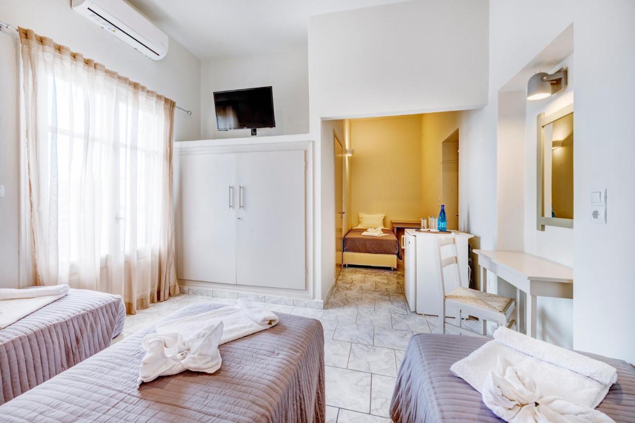 Hotel Kamelo Vári Екстериор снимка